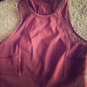 Lululemon Beautiful bra size 6